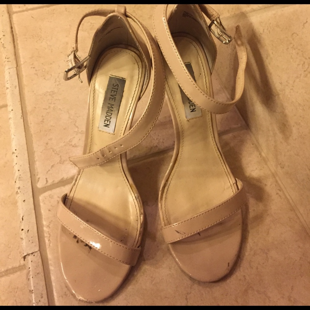 Steve Madden Nude Heels
